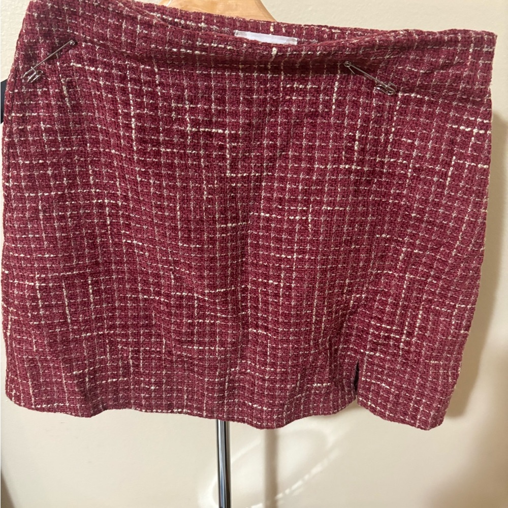 Altar'd State Burgundy and Cream Tweed Fabric skirt